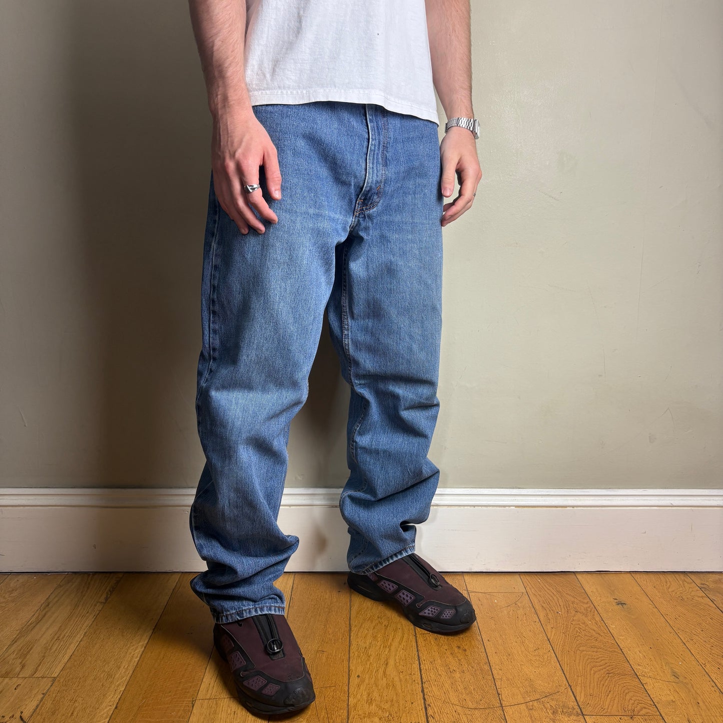Vintage Levis 550 Baggy Blue Denim Jeans - 36L