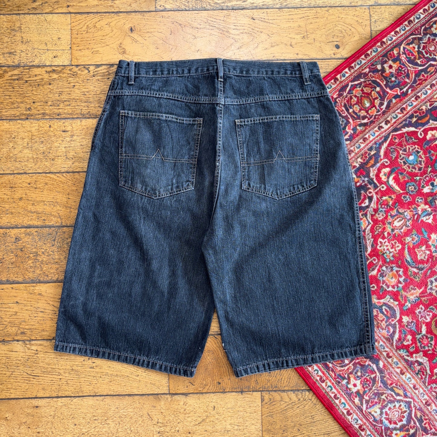 Vintage Bugle Boy Hip Hop Baggy Black Shorts Jorts - 38