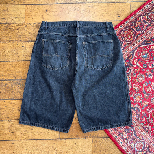 Vintage Bugle Boy Hip Hop Baggy Black Shorts Jorts - 38