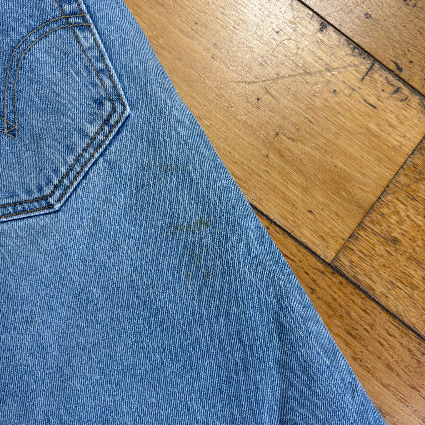Vintage Levis 505 Straight Blue Denim Shorts - 36