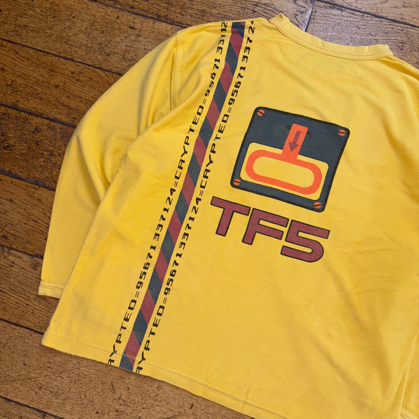 Vintage 90s Yellow Long Sleeve Graphic T-Shirt - XL