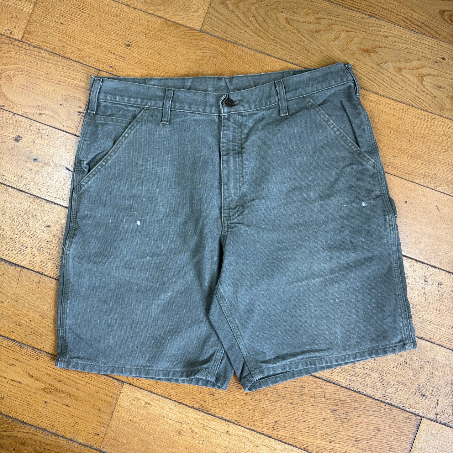 Vintage Carhartt Green Khaki Workwear Baggy Carpenter Shorts - 36