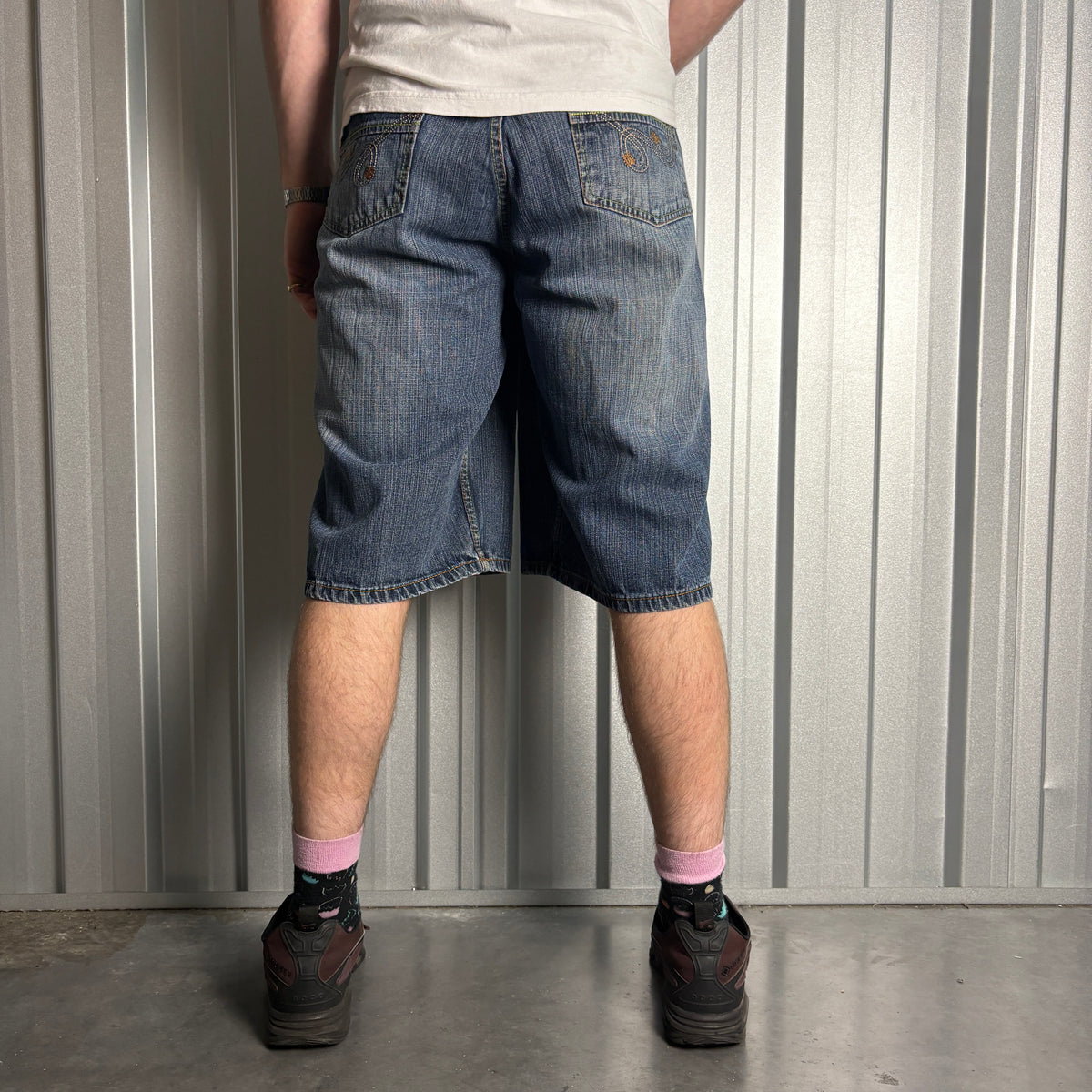 Vintage Indigo 30 Blue Embroidered Y2K Hip Hop Baggy Jeans Shorts Jorts - 40