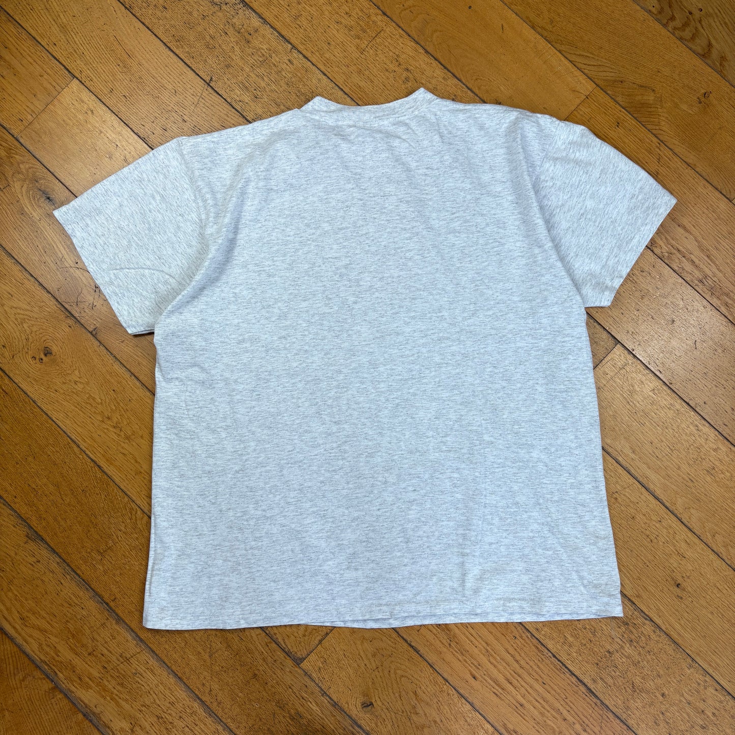 Vintage 90s Single Stitch Wolf Grey Graphic T-Shirt - XL