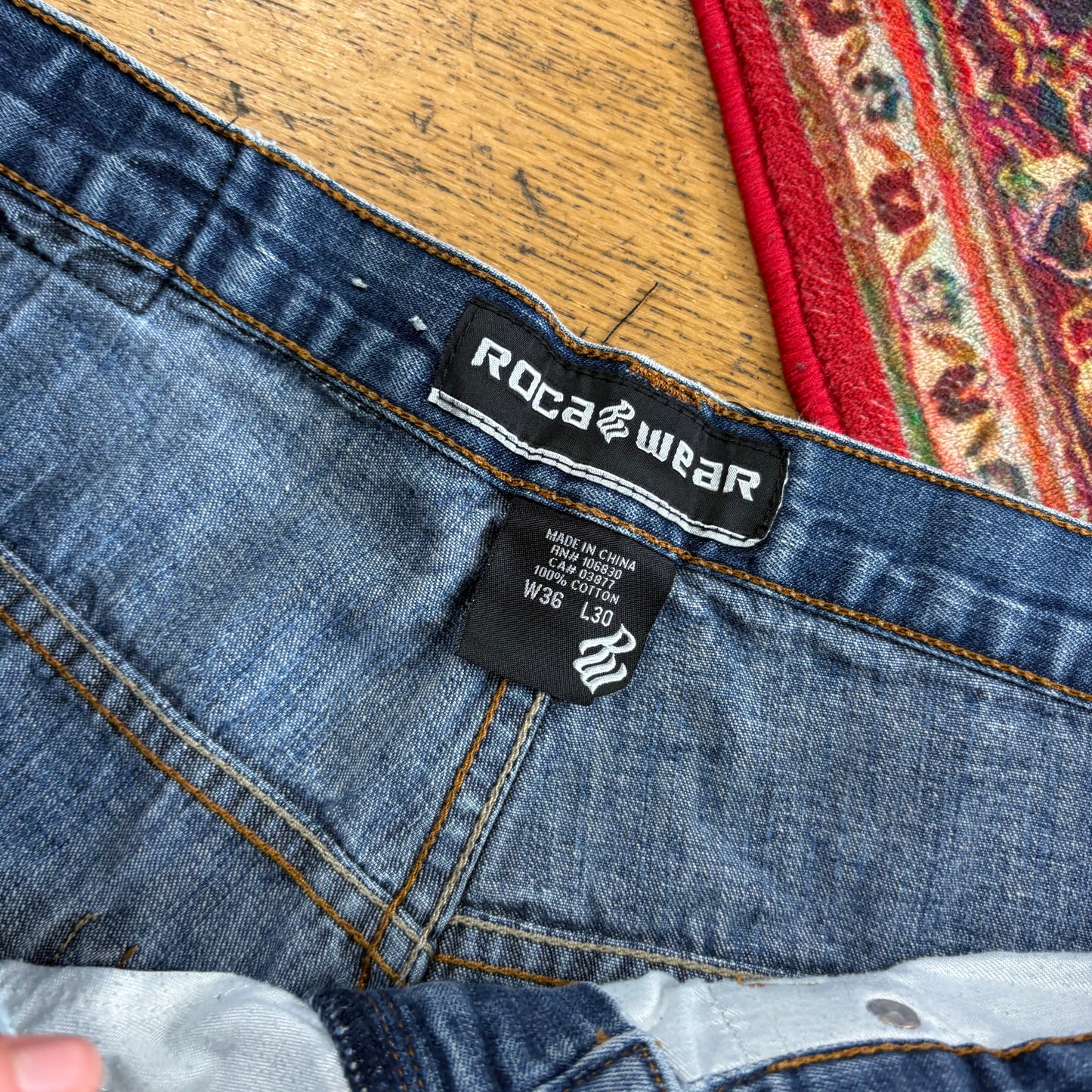 Vintage Rocawear Blue Embroidered Y2K Hip Hop Baggy Jeans - 36