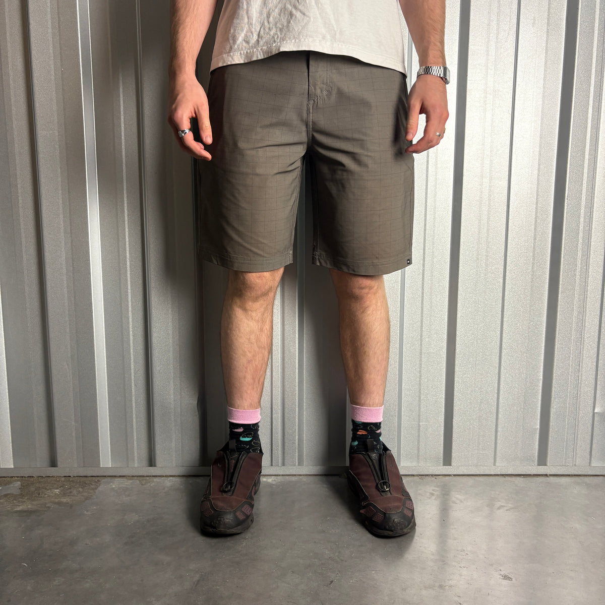 Vintage Quiksilver Y2K 00s Grey Brown Surfwear Shorts Swimming Trunks Check - 34