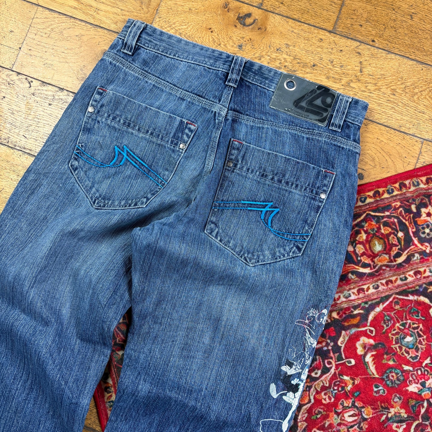 Vintage Lot29 Blue Embroidered Y2K Hip Hop Baggy Jeans - 34