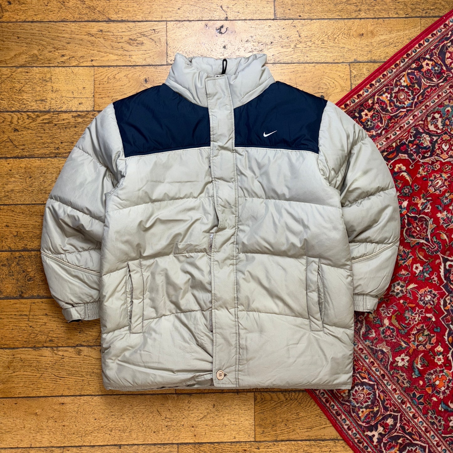 Vintage Nike Y2k 00s Grey Puffer Jacket - L