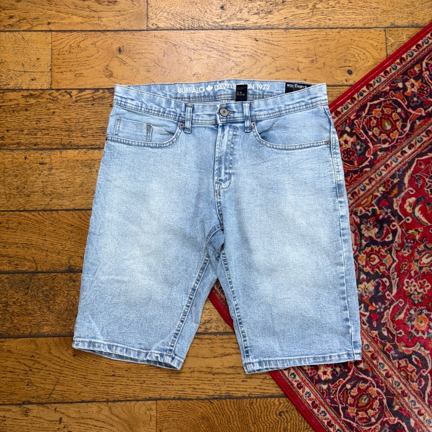 Vintage Blue Denim Shorts - 34