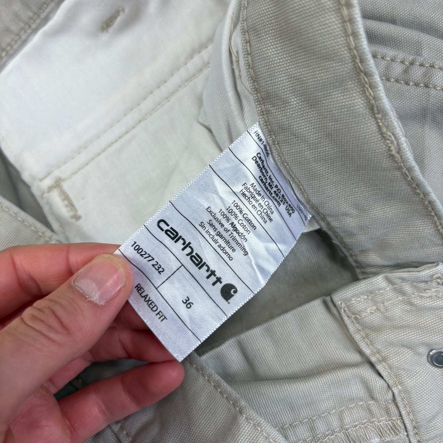 Vintage Carhartt Workwear Cream Baggy Carpenter Shorts - 36