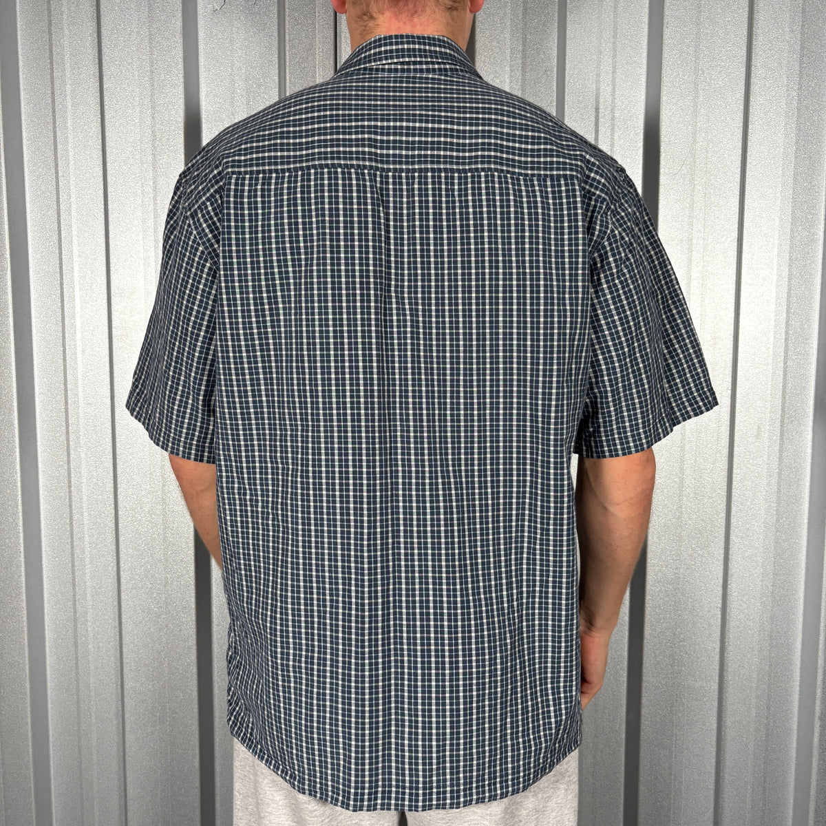Quiksilver NAvy Blue Check Plaid Short Sleeve Shirt - L
