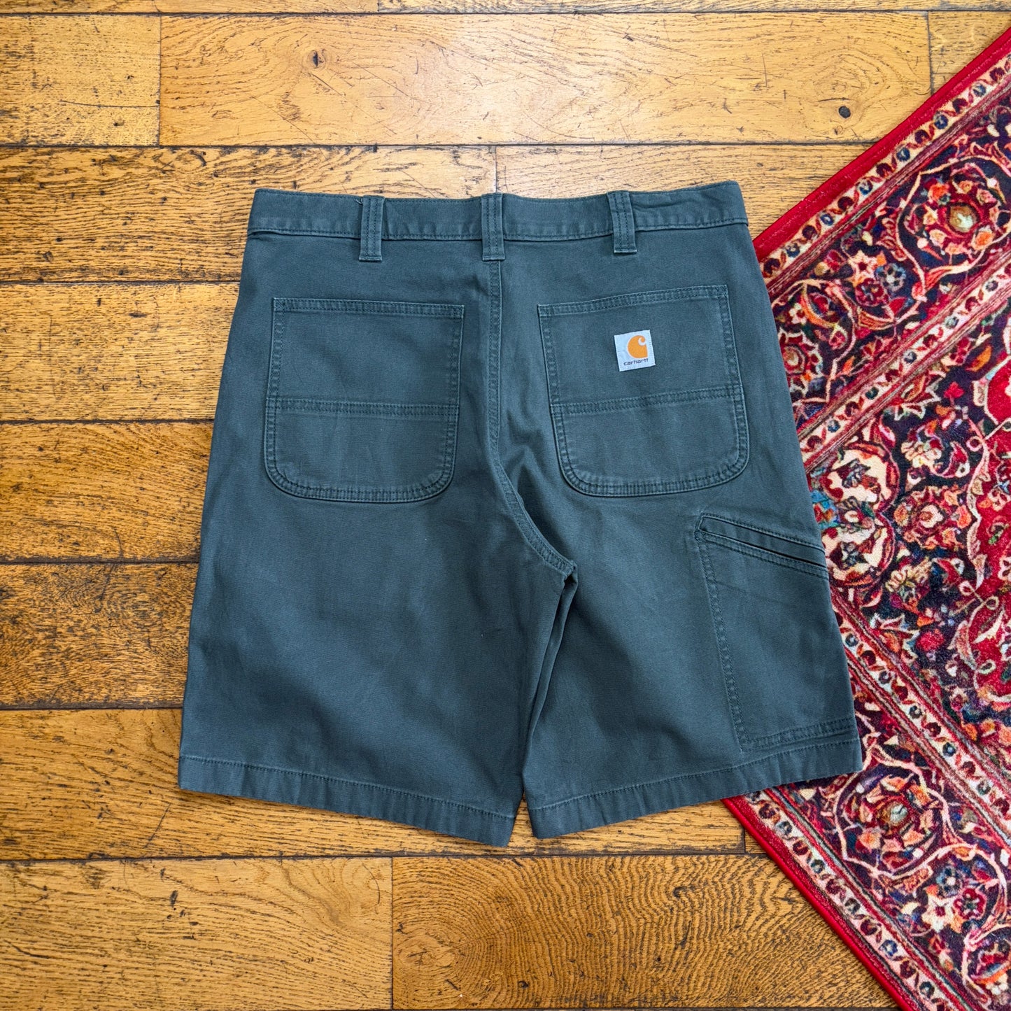 Vintage Carhartt Workwear Elm Green Baggy Carpenter Shorts - 34