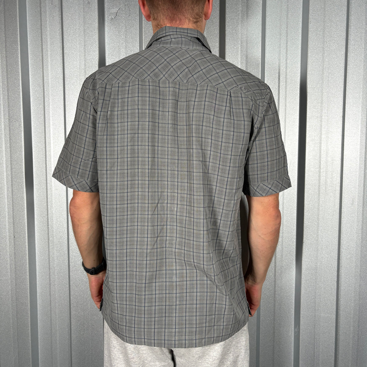 Quiksilver Grey Check Plaid Short Sleeve Shirt - S