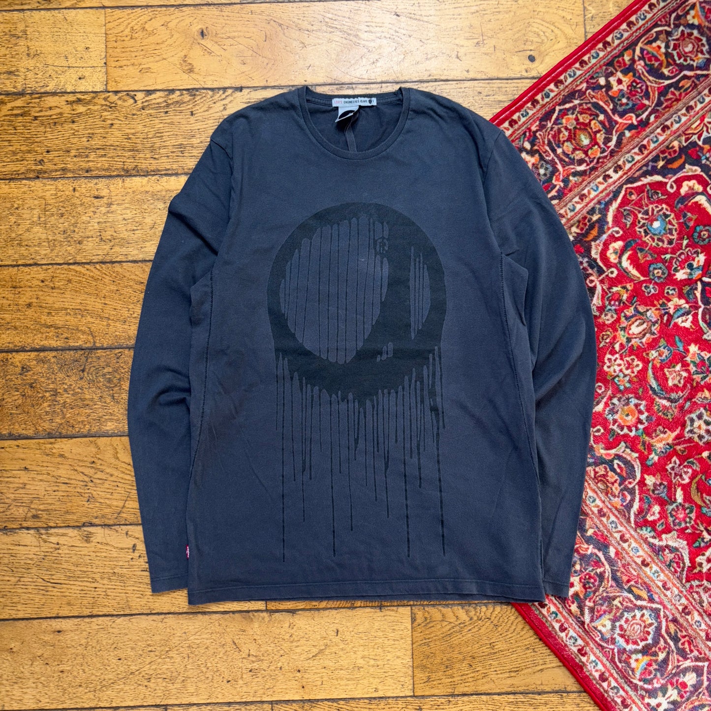 Vintage Levis Engineered Grey Black Long Sleeve Graphic T-Shirt - S