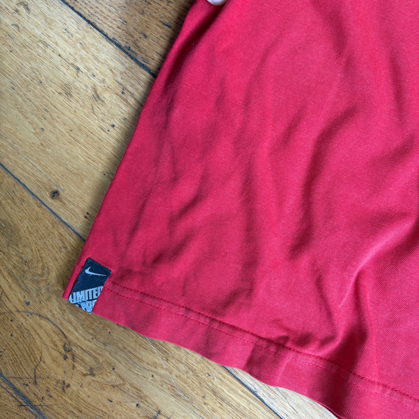 Vintage Nike Rotterdam Red Graphic T-Shirt - L