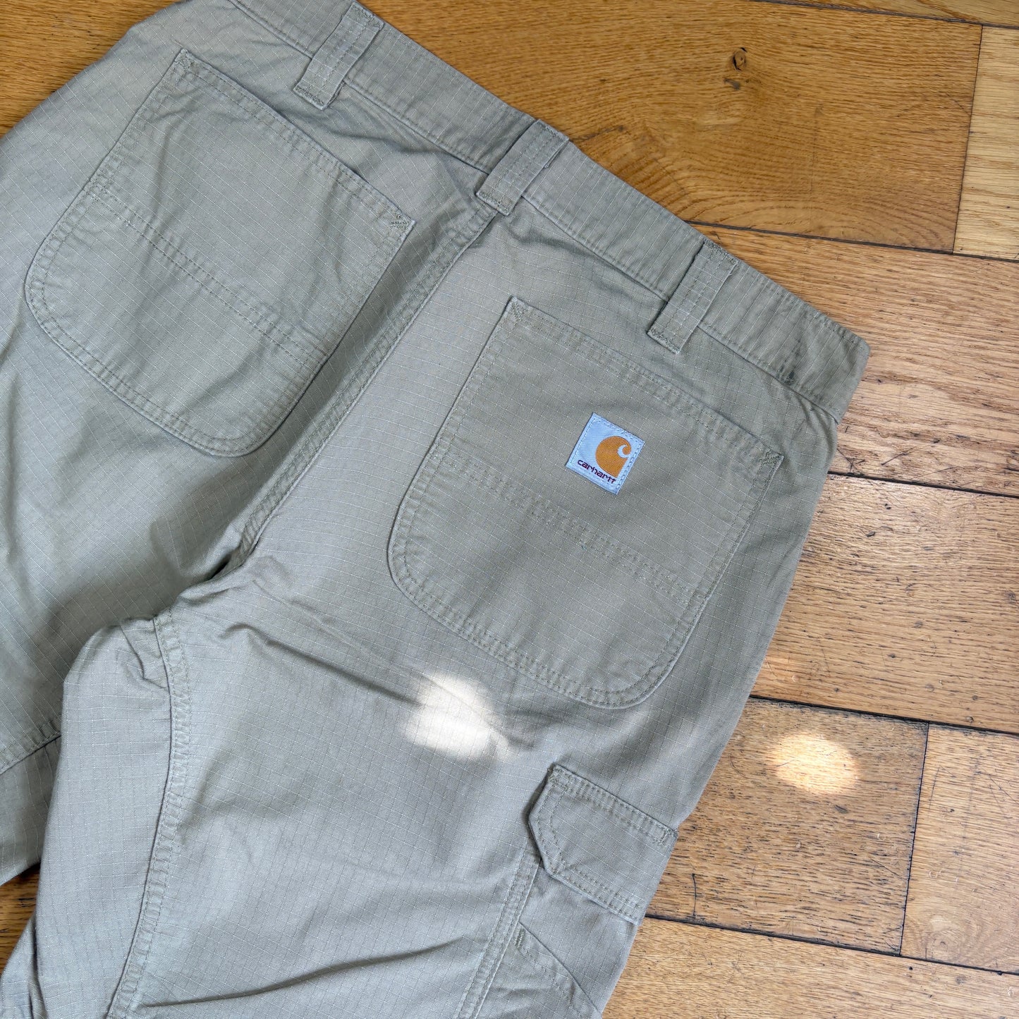 Vintage Carhartt Cream Workwear Baggy Carpenter Shorts - 34