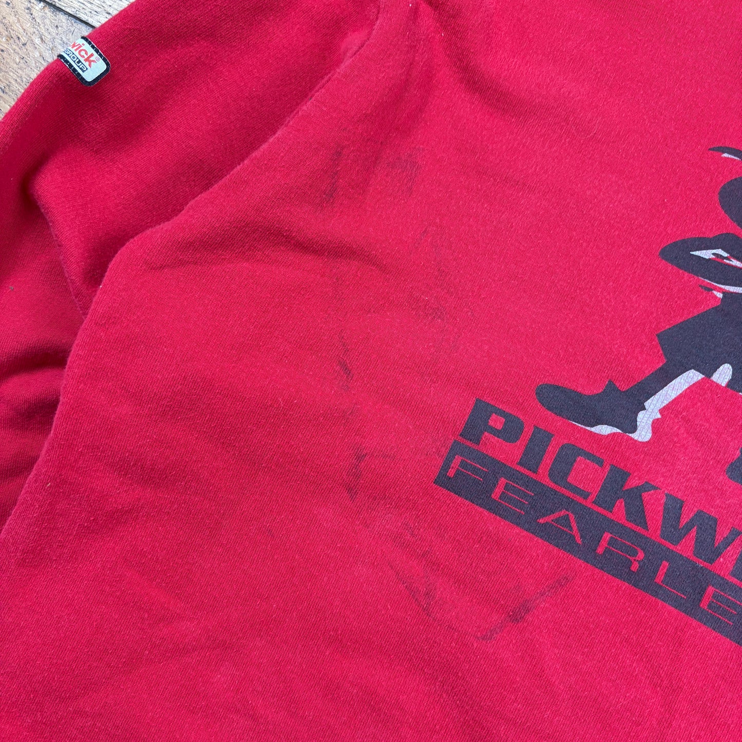 Vintage Pickwick Red Graphic Sweatshirt - M