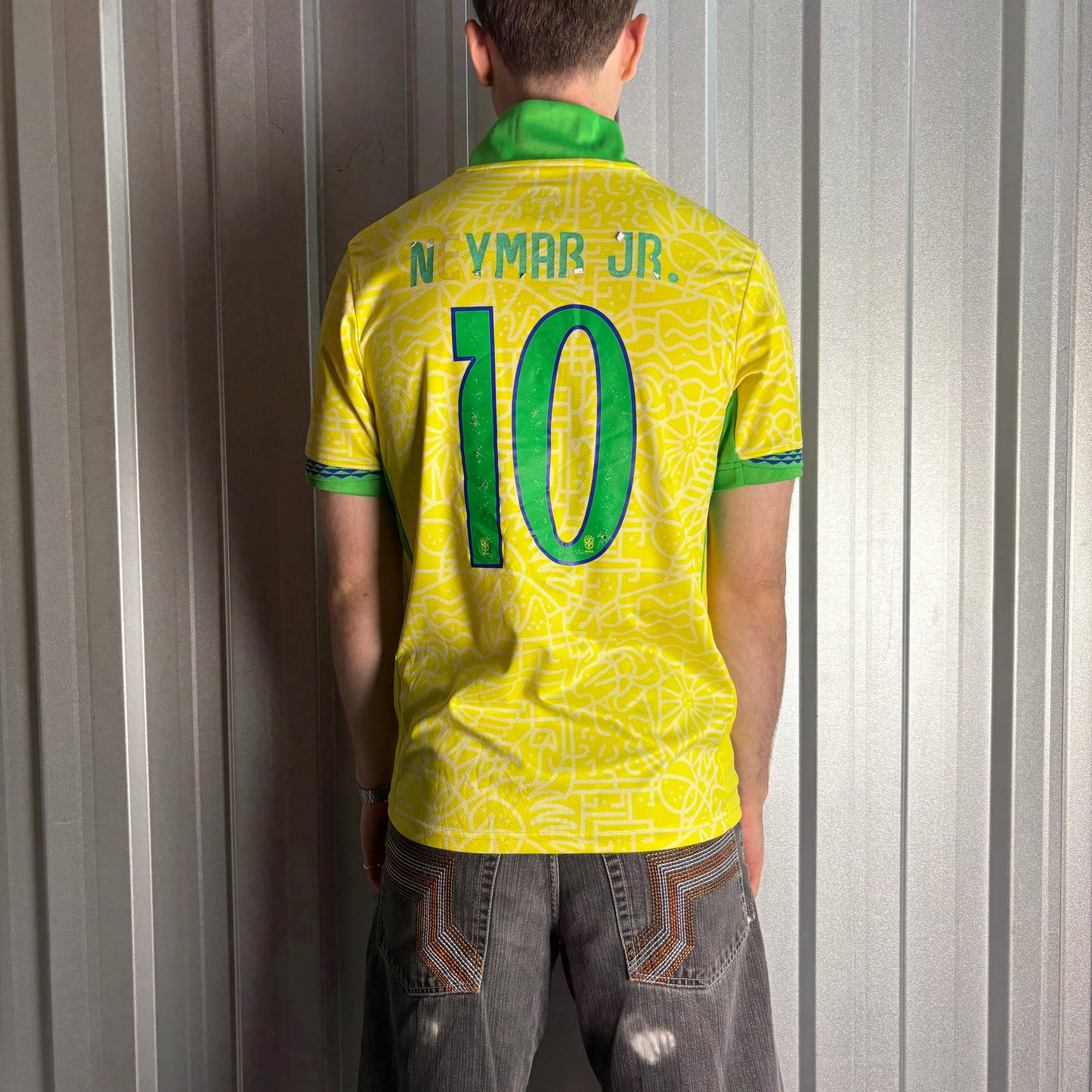 Vintage Nike 2022 Brazil Neymar Yellow Football Shirt - S