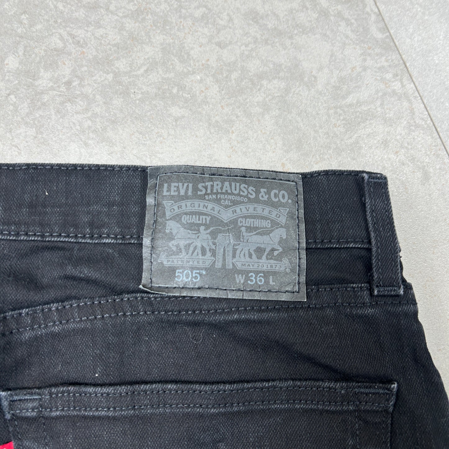 Vintage Levis 505 Black Baggy Denim Shorts - 36