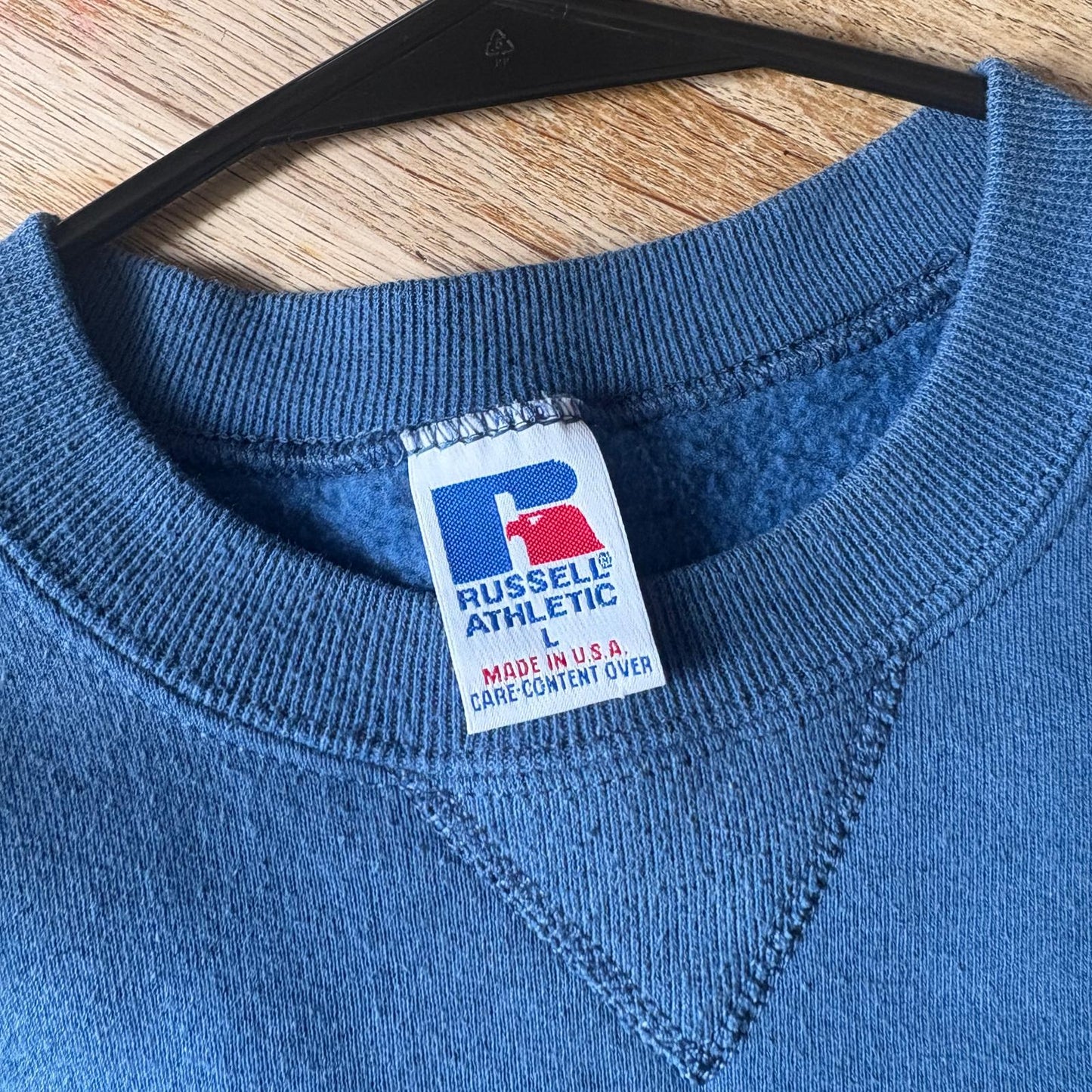 Vintage Russell Athletic Blue Boxy Blank Sweatshirt - L