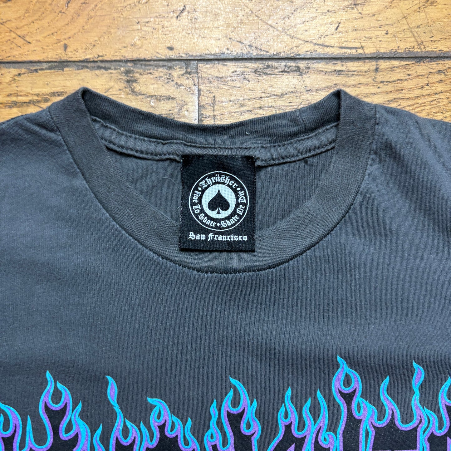 Vintage Thrasher Flames Grey Skate Graphic T-Shirt - XS
