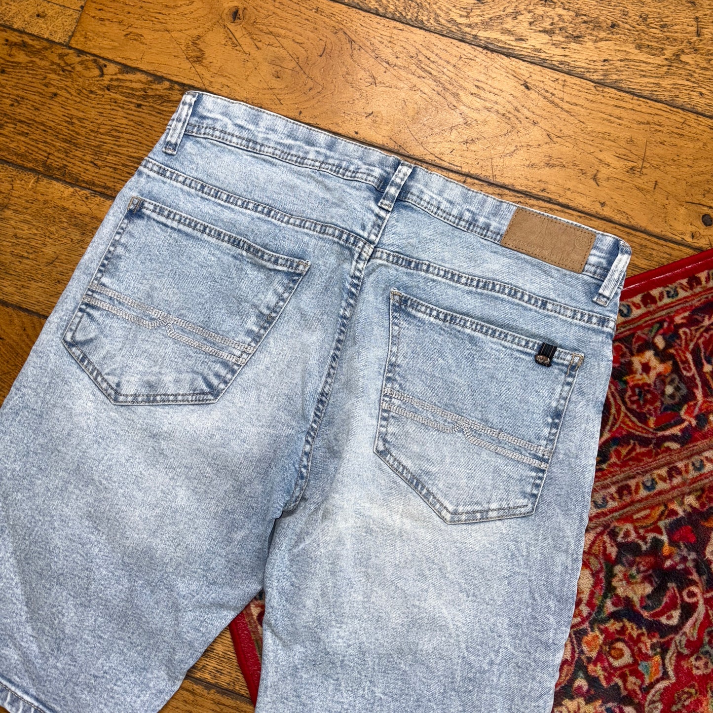 Vintage Blue Denim Shorts - 34