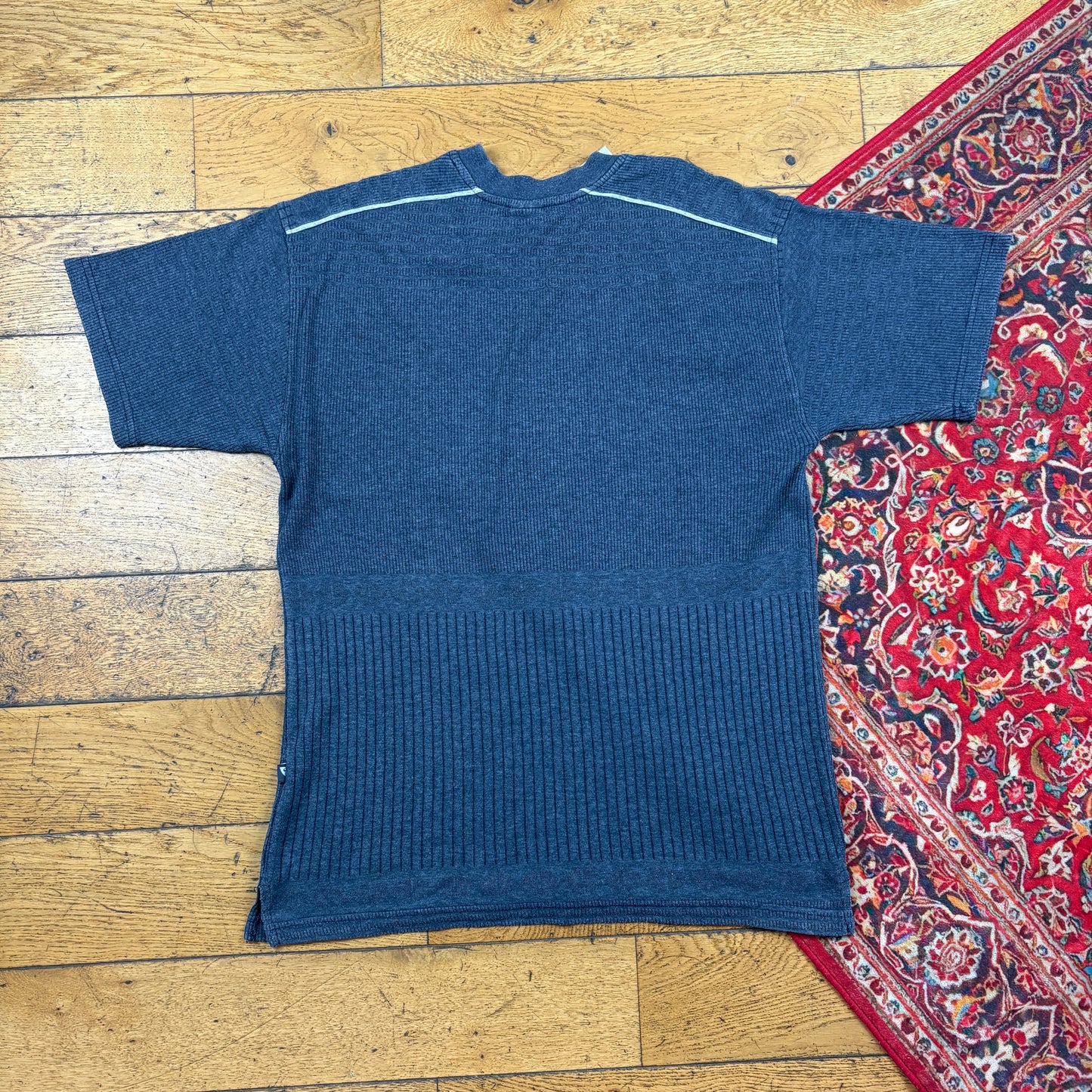 Vintage Nike Embroidered Grey T-Shirt - L