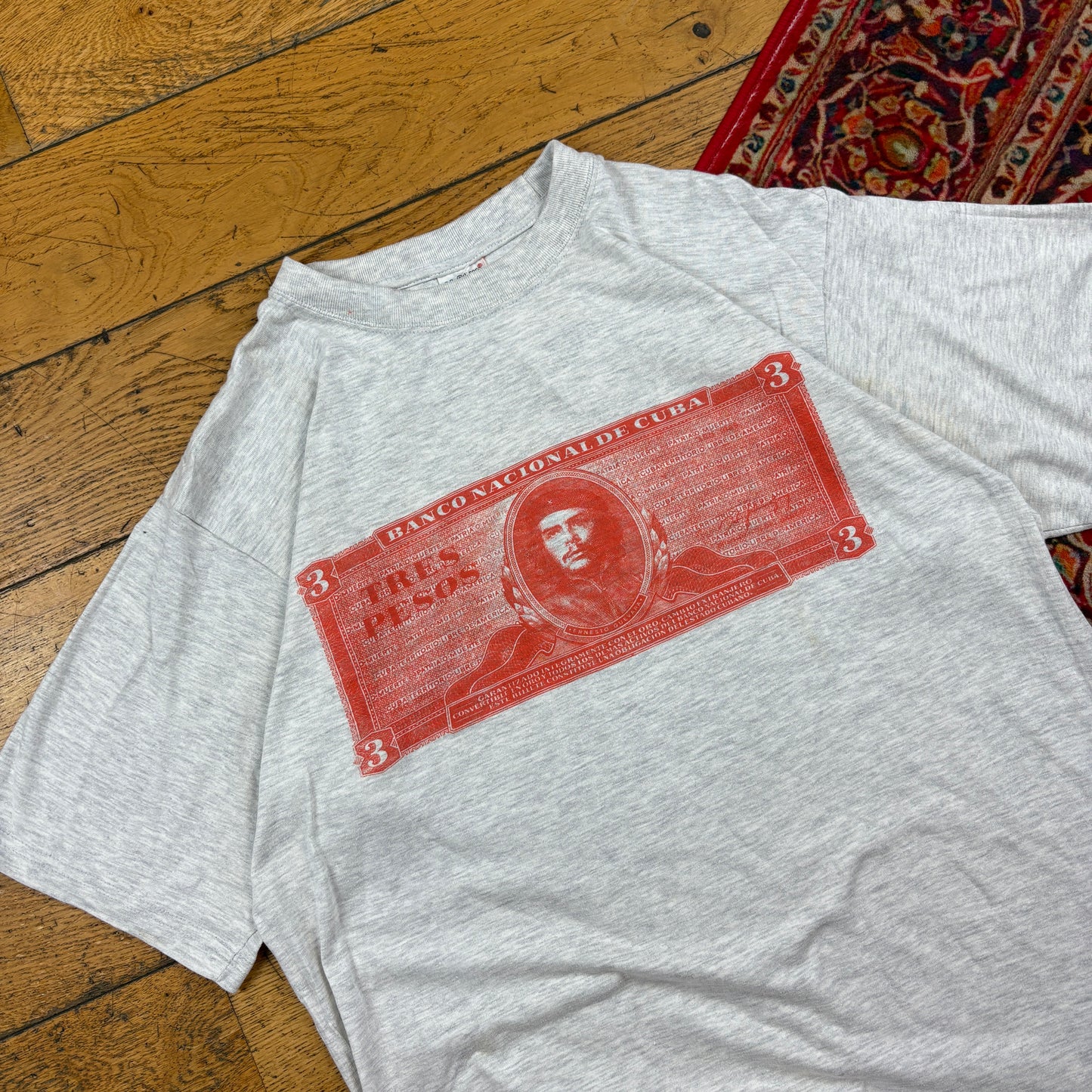 Vintage Cuban Pesos Grey Graphic T-Shirt - M