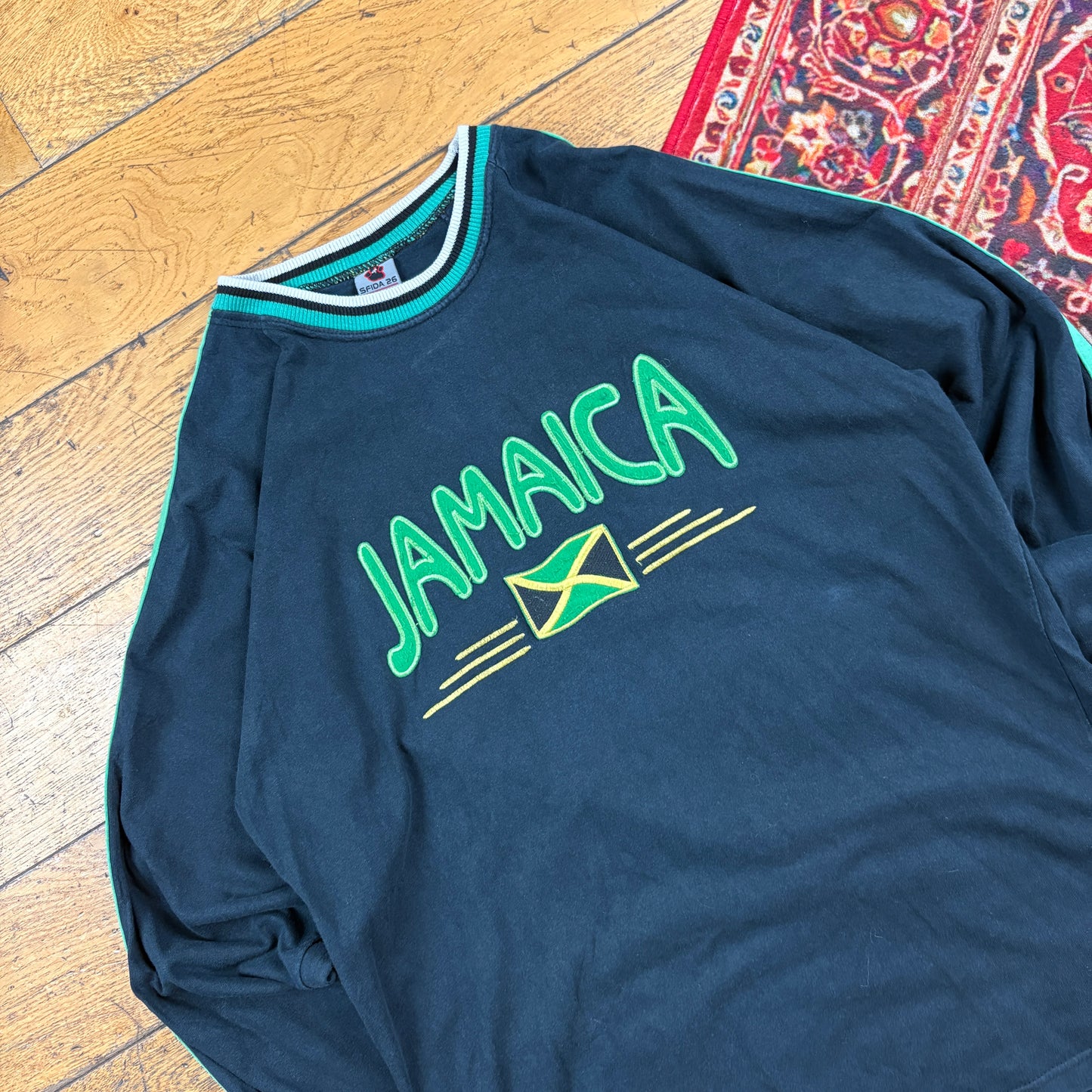 Vintage Jamaica Black Long Sleeve Embroidered Graphic T-Shirt - S
