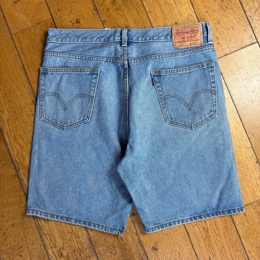 Vintage Levis 505 Straight Blue Denim Shorts - 36