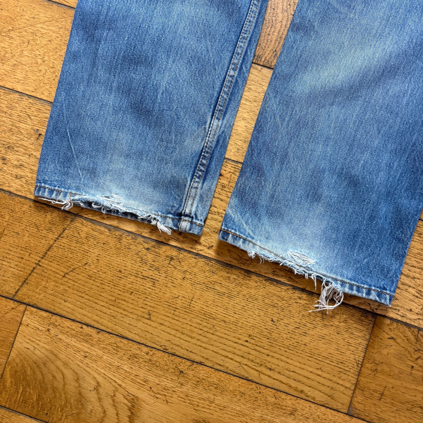Vintage Levis 501 Straight Blue Denim Jeans - 38L