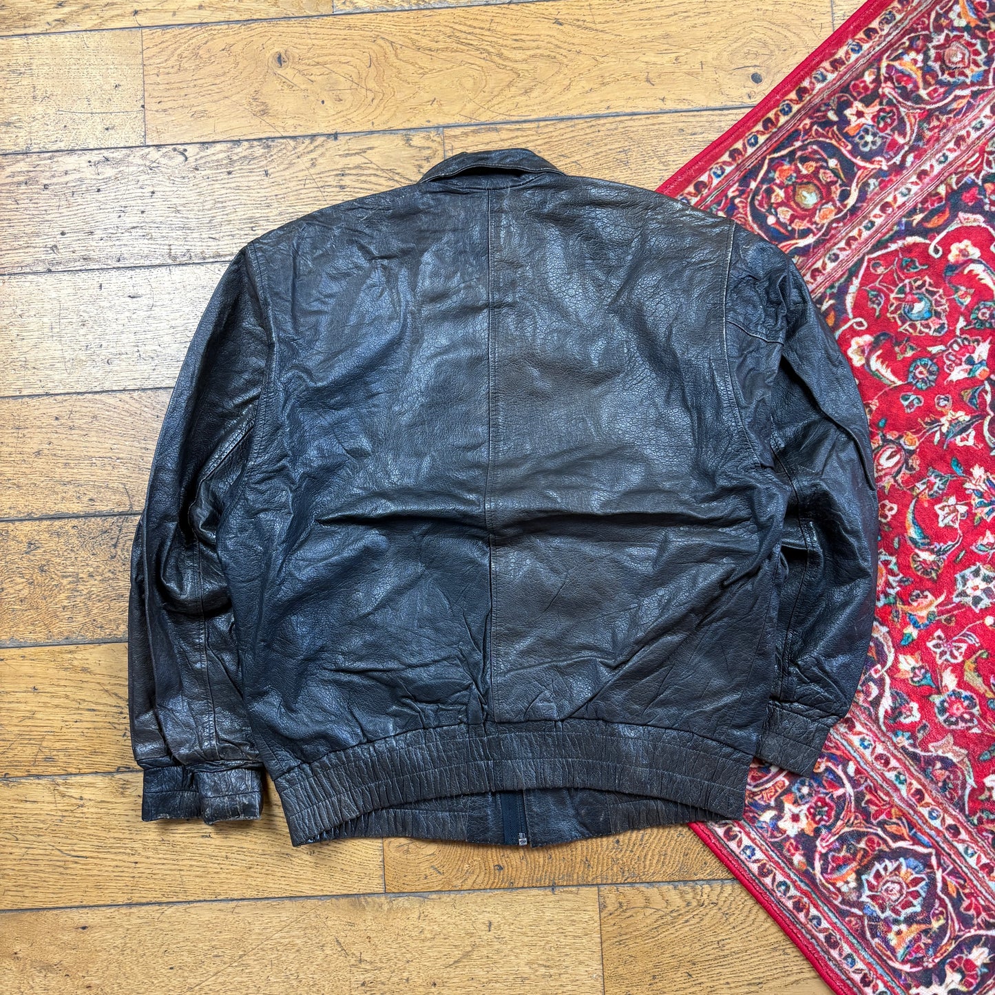 Vintage Bomber Aviator Dark Brown Black Leather Jacket - M