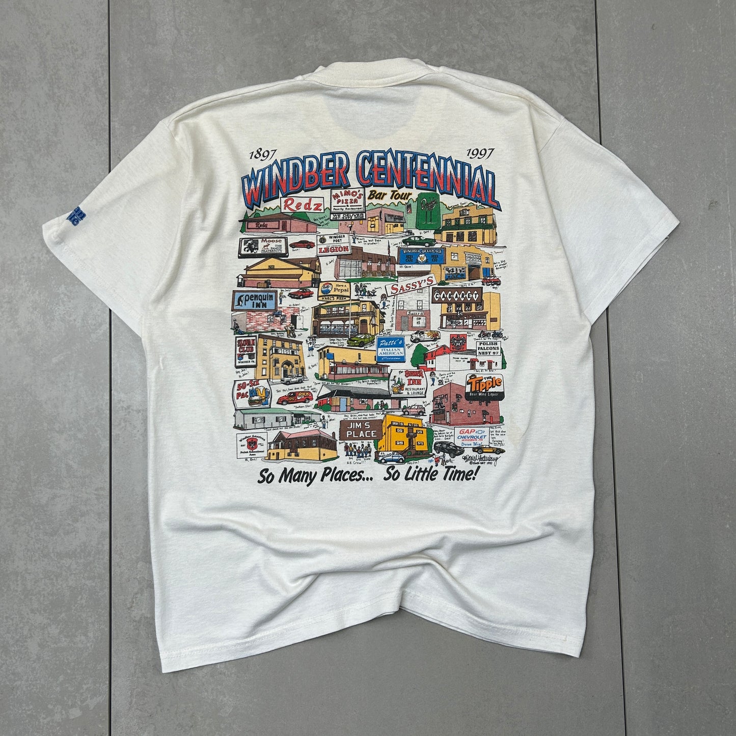 Vintage 1997 Single Stitch Graphic White T-Shirt - M