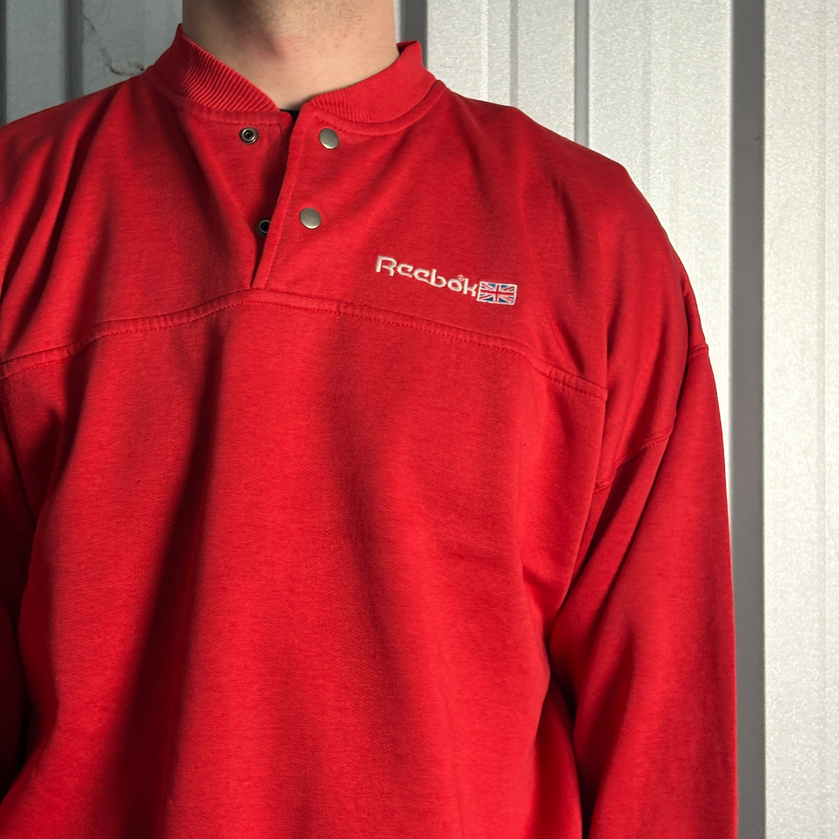 Vintage 90s Reebok Red Boxy Embroidered Sweatshirt - M