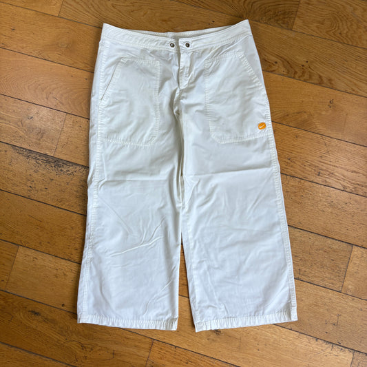 Vintage Nike Y2K Womens Capri White Trousers Shorts - Size 12