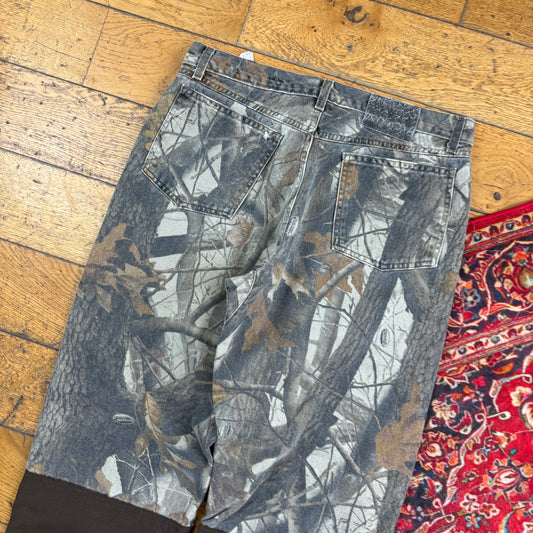 Vintage Real Tree Camo Green Hunting Workwear Trousers - 33