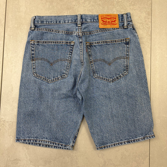 Vintage Levis 505 Blue Straight Denim Shorts - 32