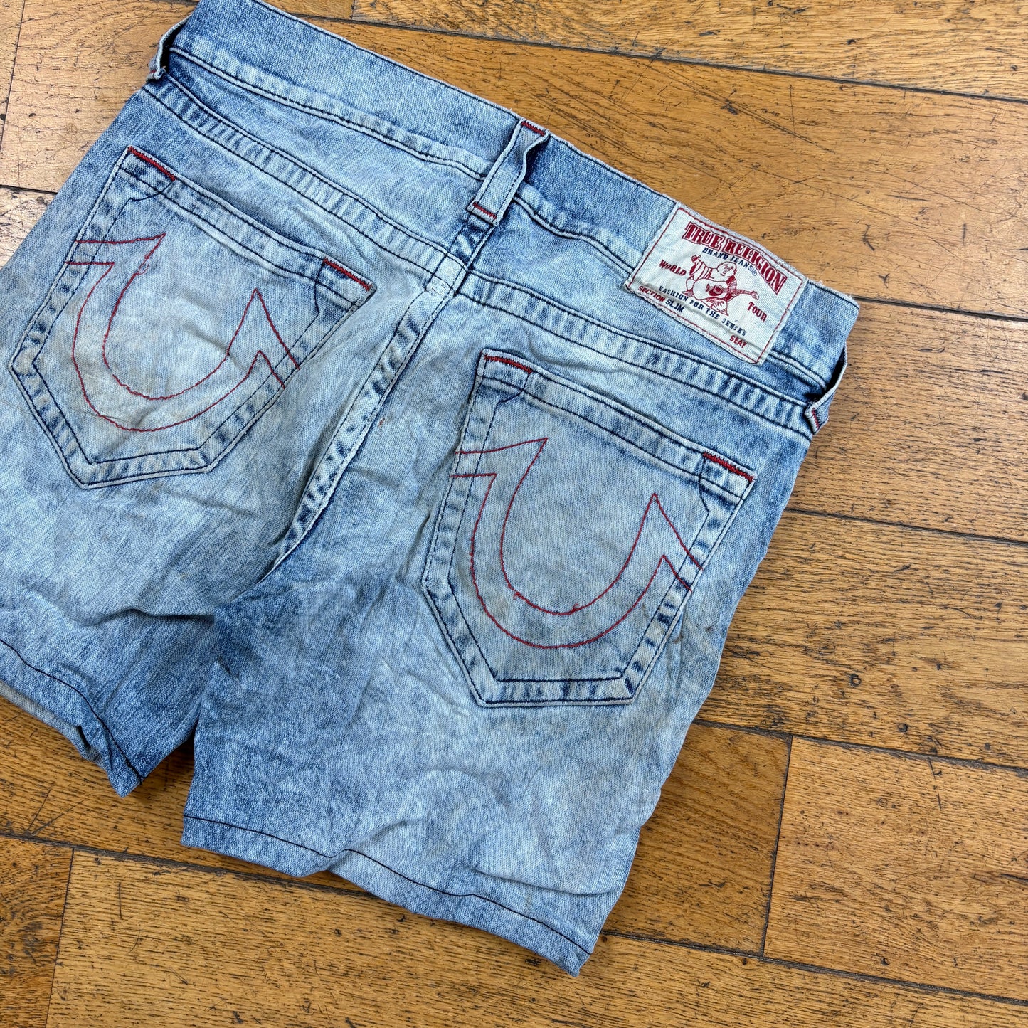 Vintage True Religion Blue Embroidered Y2K Shorts Jorts - 33
