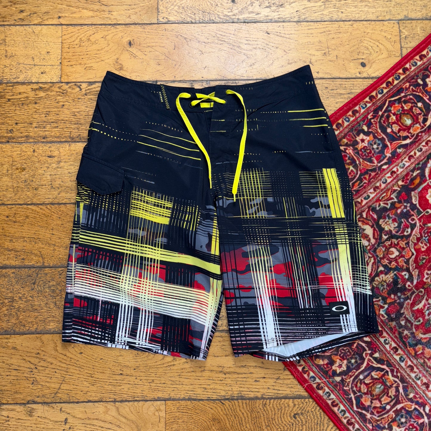 Vintage Oakley Surfwear Black Board Swimming Trunks Surfwear Shorts - 32