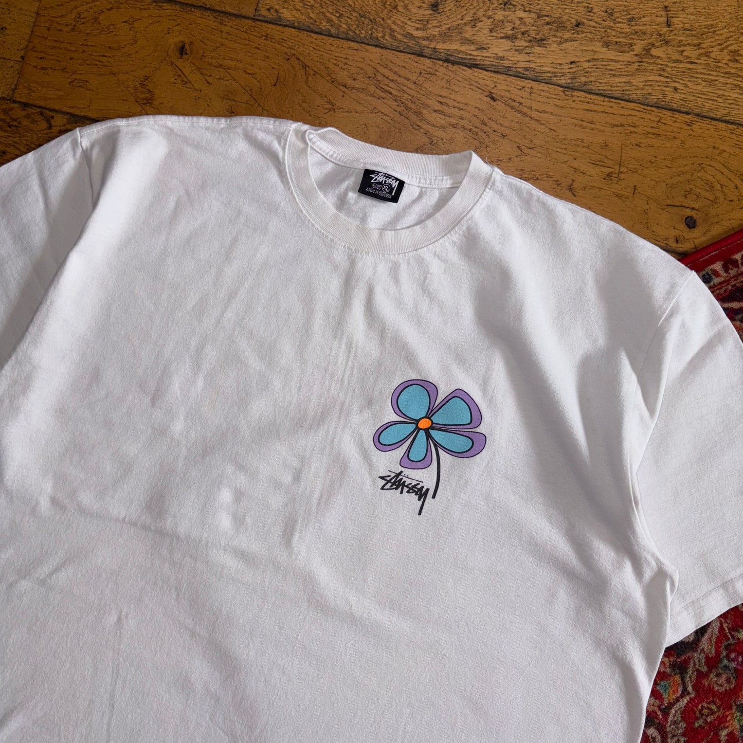 Vintage Stussy White Flower Surfwear Graphic T-Shirt - 2XL