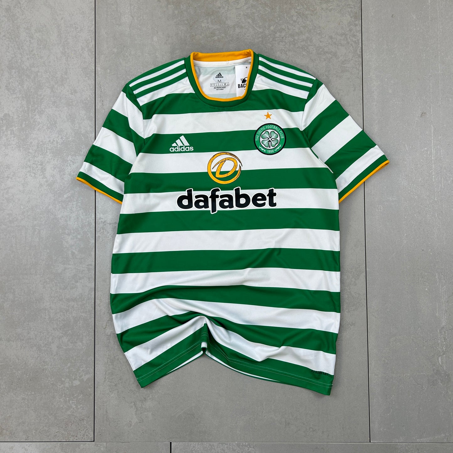 Celtic 2020/21 Adidas Home Football Kit Green and White - M