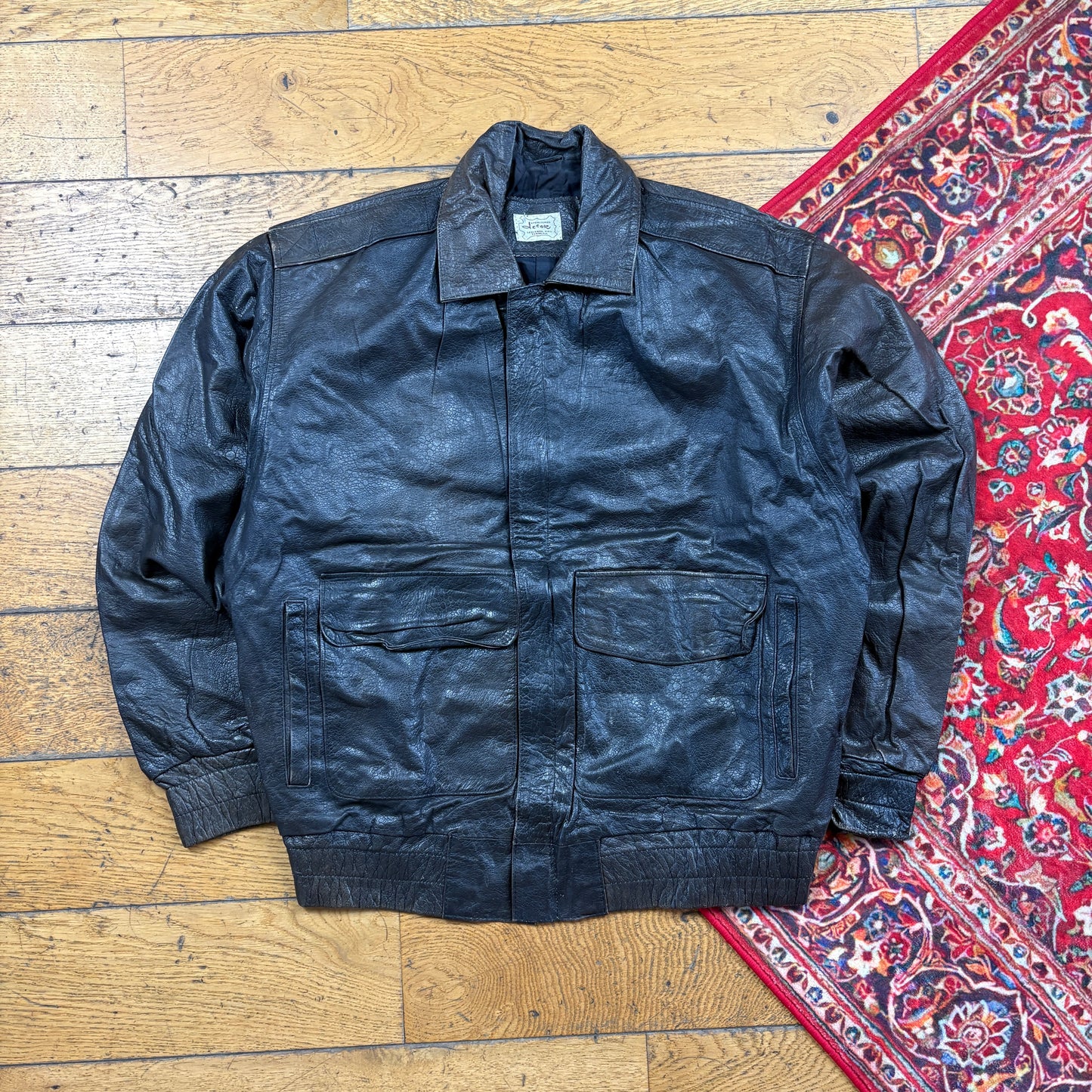 Vintage Bomber Aviator Dark Brown Black Leather Jacket - M