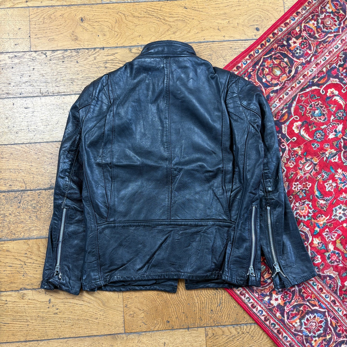 Vintage Black Biker Motorbike Leather Jacket - XS