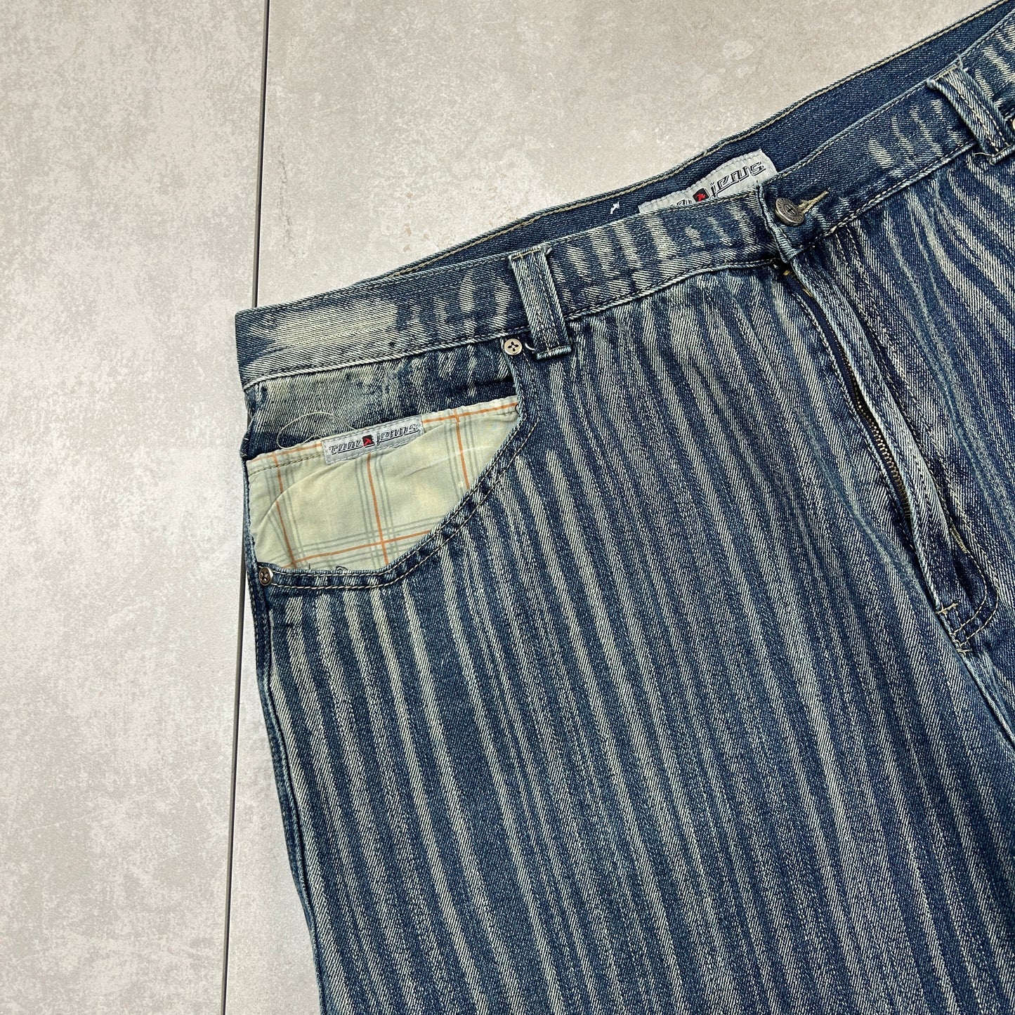 Vintage Pinstripe Embroidered Hip Hop Baggy Blue Shorts Jorts - 42
