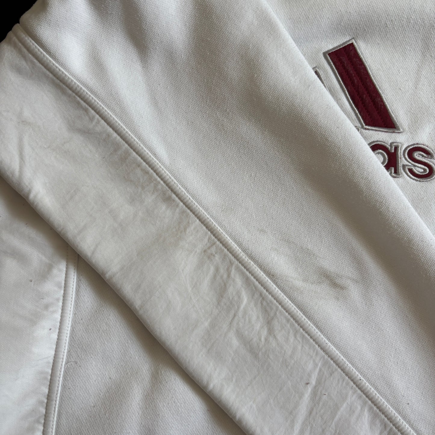 Vintage Adidas White Embroidered Sweatshirt - S