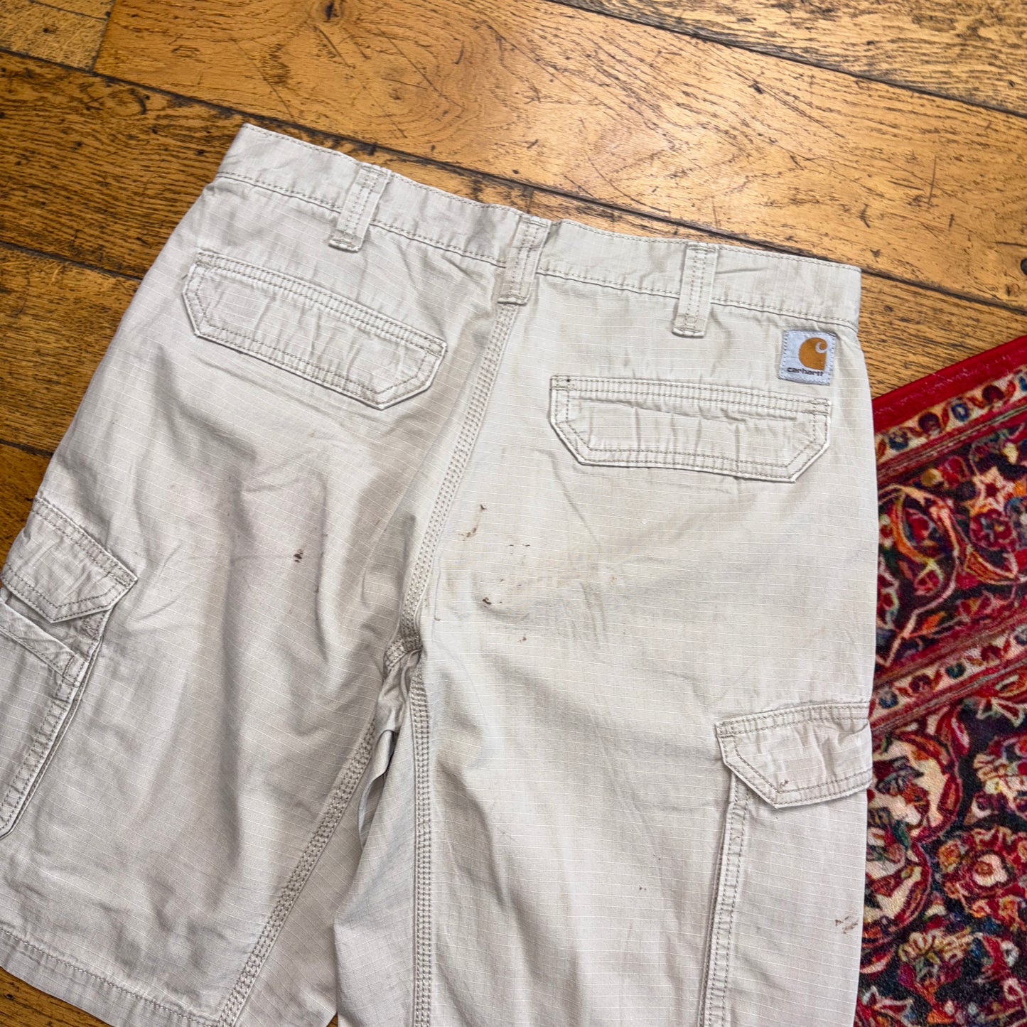 Vintage Carhartt Cream Workwear Baggy Carpenter Shorts - 33