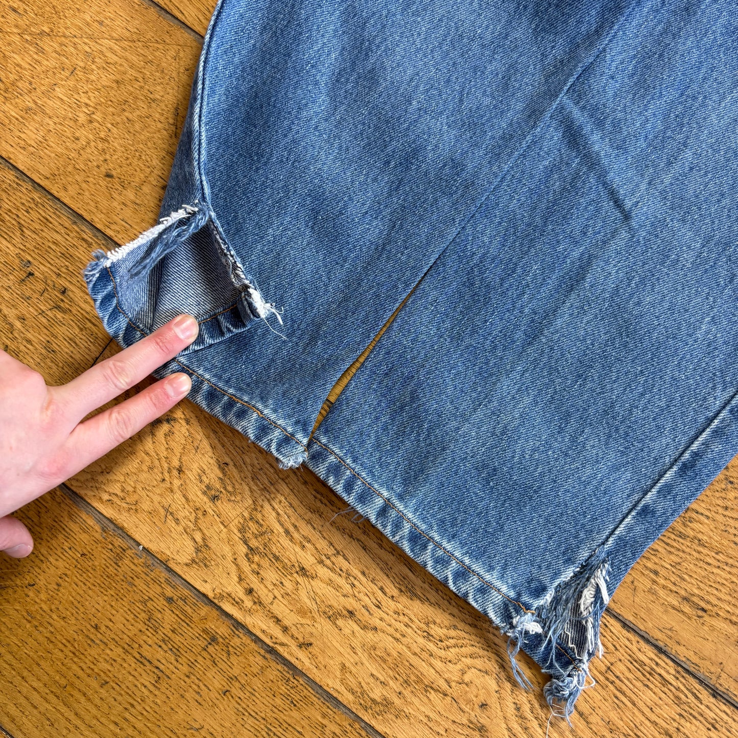 Vintage Levis 550 Womens Baggy Tapered Blue Denim Jeans - Size 8