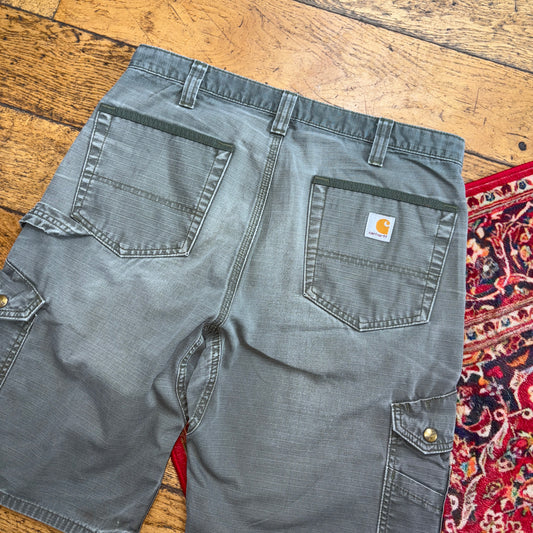 Vintage Carhartt Green Workwear Baggy Carpenter Shorts - 33