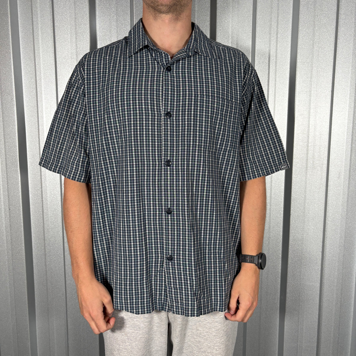 Quiksilver NAvy Blue Check Plaid Short Sleeve Shirt - L