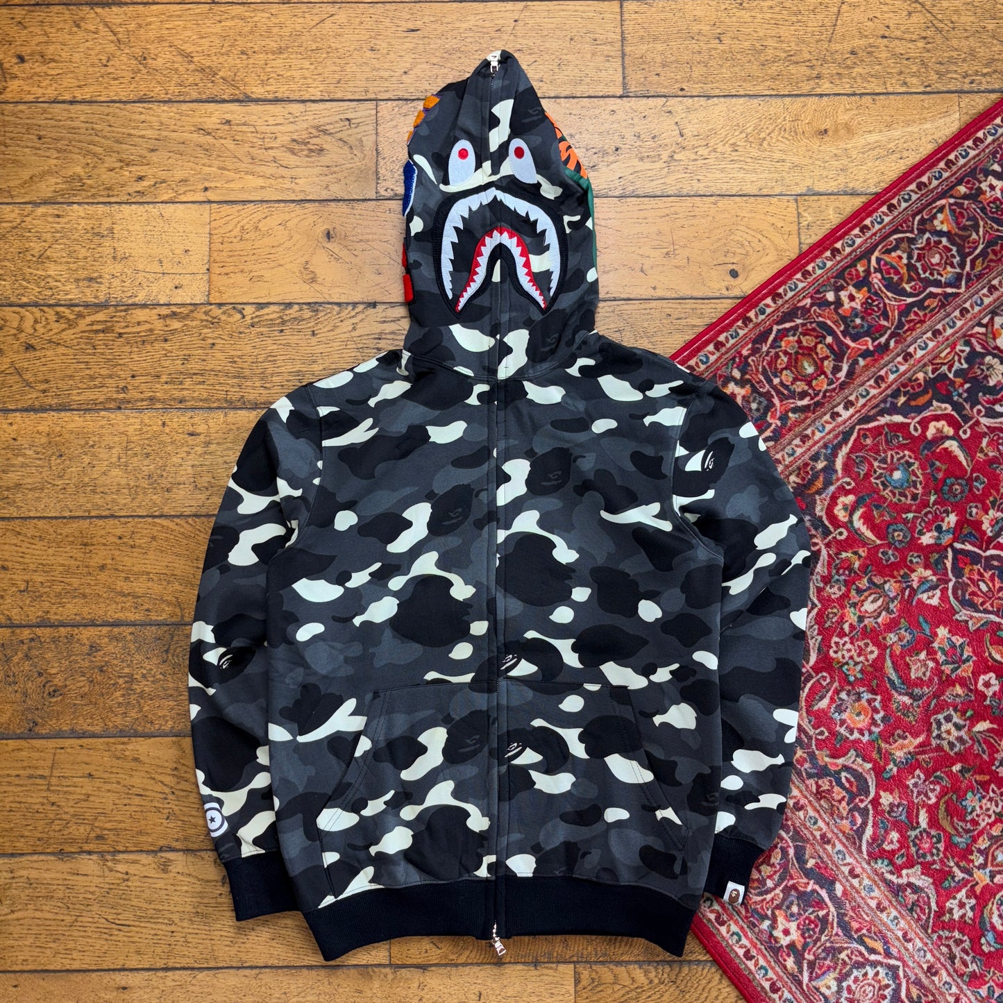 Vintage BAPE Bathing Ape Shark Camo Grey Black Hoodie Embroidered Sweatshirt - S
